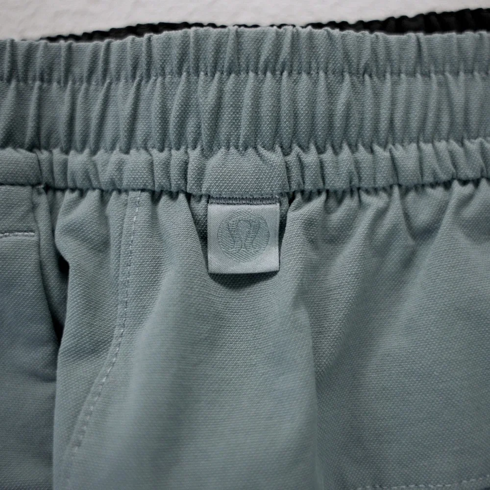 Lululemon Lab Boatline Shorts XL Blue Relaxed Fit Drawstring LM7BDES